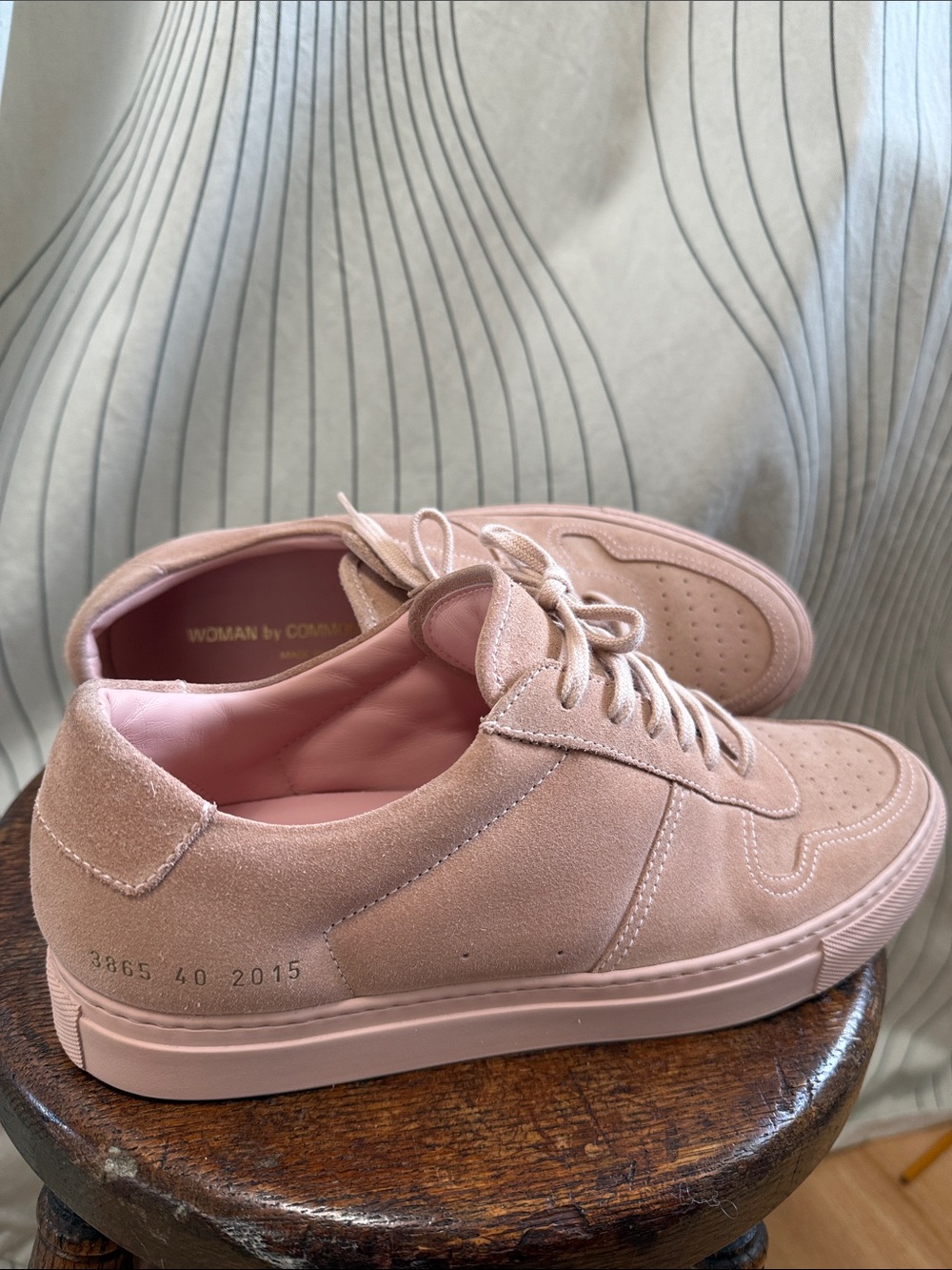 Common Projects Pink Suede Low-Top Sneakers
